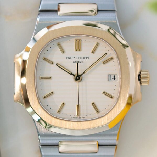 Patek Philippe Nautilus 3800-001 For Gents